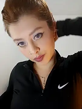 Snapshot of nix_white chatting on 12, 1, 2025 nix white online show from 12, 1, 2025