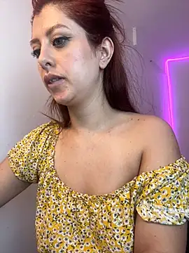 Snapshot of nix_white chatting on 26, 10, 2025 nix white online show from 26, 10, 2025