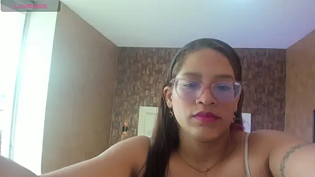 samantha  karolstone online show from 29, 1, 2025