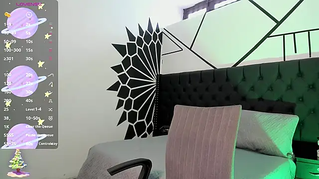 Snapshot of EthanTravis_ chatting on 6, 3, 2025 EthanTravis online show from 6, 3, 2025