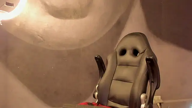 bradley smith online show from 18, 3, 2025