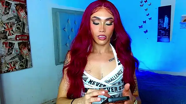 Snapshot of Ambarhilton chatting on 11, 9, 2025 Ambarhilton online show from 11, 9, 2025
