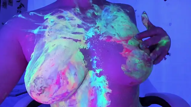 GilaKat online show from 2, 3, 2025