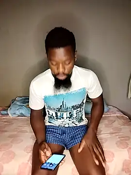 Snapshot of Chocolate_factory_man chatting on 10, 9, 2025 Chocolate factory man online show from 10, 9, 2025