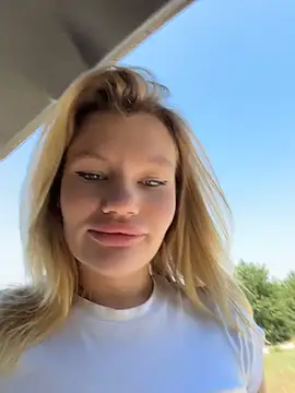 justmila online show from 17, 7, 2026