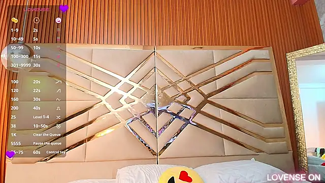 Sluttyandmature online show from 8, 3, 2025