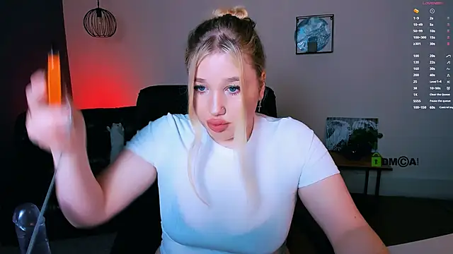 Snapshot of juli_kisss chatting on 3, 1, 2025 juli kisss online show from 3, 1, 2025