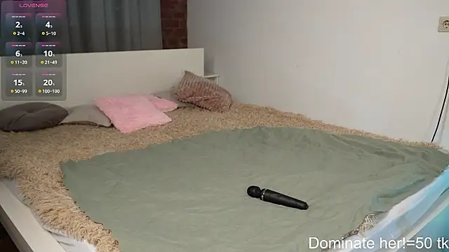 velvetvalkyries online show from 8, 12, 2024