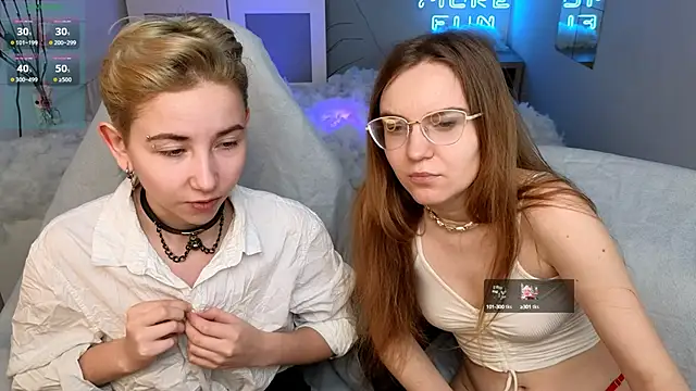 velvetvalkyries online show from 4, 1, 2025