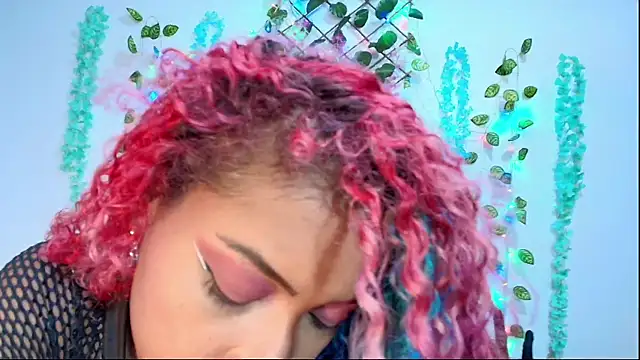 sofia fer online show from 11, 3, 2025