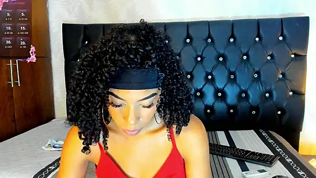 sasha fox00 online show from 7, 1, 2025