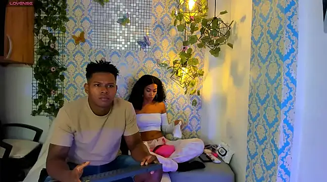 sasha fox00 online show from 30, 1, 2025