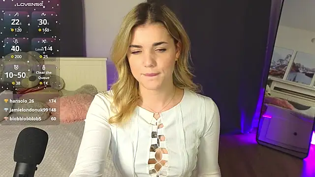 Snapshot of adrianawow1 chatting on 8, 3, 2025 adrianawow1 online show from 8, 3, 2025