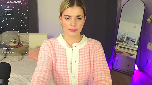 Snapshot of adrianawow1 chatting on 9, 3, 2025 adrianawow1 online show from 9, 3, 2025