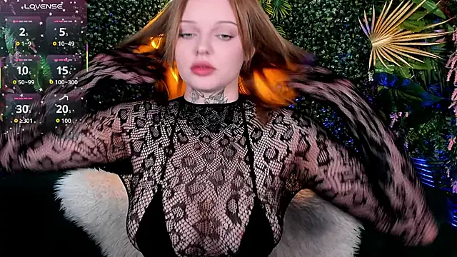 SherriMartinez online show from 28, 11, 2025