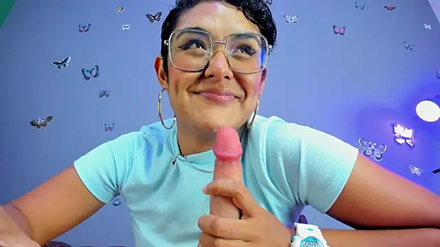 Snapshot of Kaira_mosse chatting on 8, 3, 2025 Kaira mosse online show from 8, 3, 2025