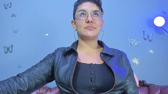 Kaira mosse online show from 13, 1, 2026