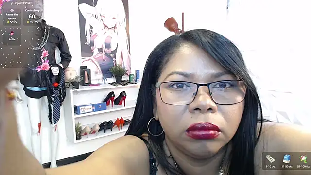 Snapshot of Keilathompson chatting on 21, 11, 2025 Keilathompson online show from 21, 11, 2025