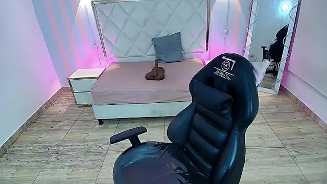 Snapshot of Brendda_tay chatting on 11, 9, 2025 Brendda tay online show from 11, 9, 2025