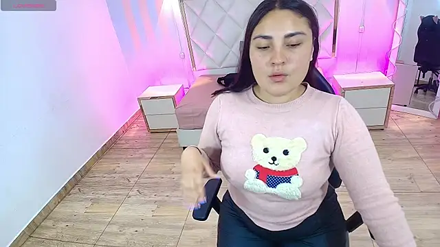 Snapshot of Brendda_tay chatting on 14, 9, 2025 Brendda tay online show from 14, 9, 2025