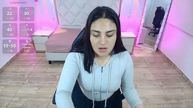 Snapshot of Brendda_tay chatting on 18, 9, 2025 Brendda tay online show from 18, 9, 2025