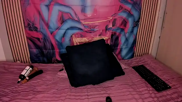 AnneteLynch online show from 4, 10, 2025