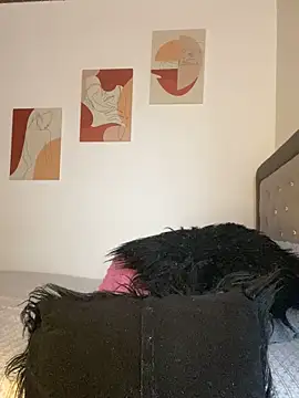 Melanyprada online show from 9, 11, 2025