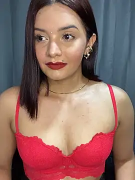 Melanyprada online show from 5, 2, 2026