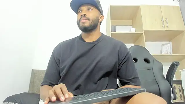 Snapshot of karsonmorris chatting on 11, 9, 2025 karsonmorris online show from 11, 9, 2025