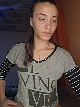 HelenHoltz online show from 7, 1, 2026