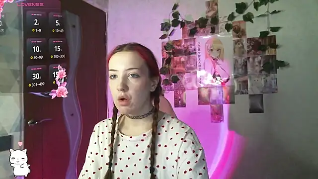 Snapshot of SweetieMollyy chatting on 26, 2, 2025 SweetieMollyy online show from 26, 2, 2025