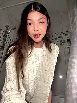 Snapshot of DesiredHoney chatting on 6, 12, 2024 DesiredHoney online show from 6, 12, 2024