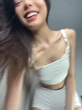 Snapshot of DesiredHoney chatting on 20, 1, 2025 DesiredHoney online show from 20, 1, 2025