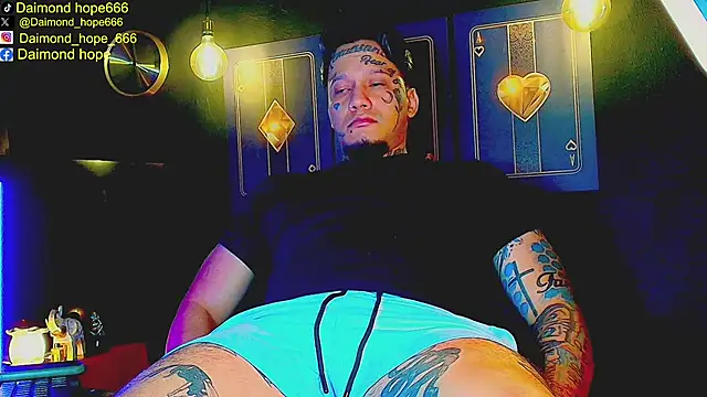 Snapshot of daimond_hope666 chatting on 21, 12, 2025 daimond hope666 online show from 21, 12, 2025