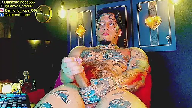 Snapshot of daimond_hope666 chatting on 15, 1, 2026 daimond hope666 online show from 15, 1, 2026