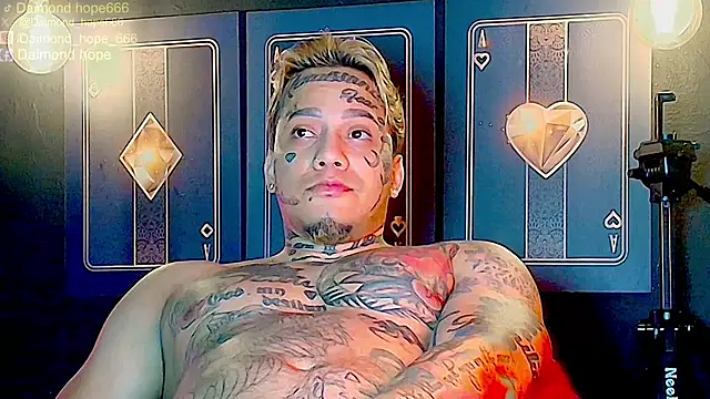 Snapshot of daimond_hope666 chatting on 13, 3, 2026 daimond hope666 online show from 13, 3, 2026