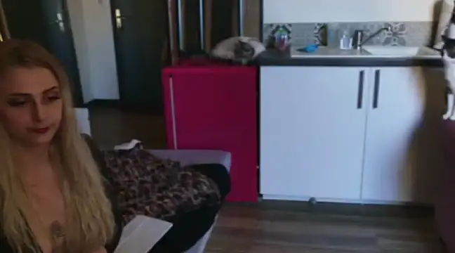 ce leste   online show from 12, 1, 2025