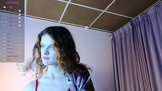 Snapshot of Soo_dreamy chatting on 3, 1, 2025 Soo dreamy online show from 3, 1, 2025