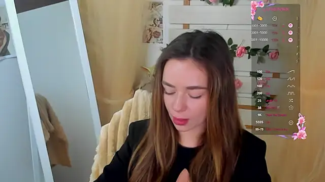 Snapshot of Bella_XO chatting on 18, 6, 2026 Bella XO online show from 18, 6, 2026