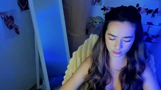Snapshot of Bella_XO chatting on 24, 6, 2026 Bella XO online show from 24, 6, 2026