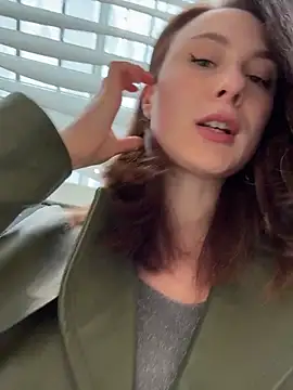 Dina Tease online show from 15, 4, 2026