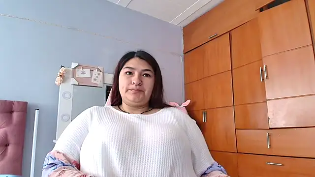  69HONRY online show from 8, 1, 2025