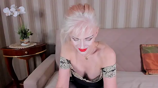 Rita Farel online show from 11, 1, 2025