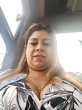 Laura-Hernandez online show from 12, 2, 2025