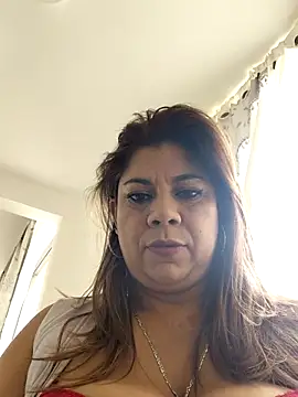 Laura-Hernandez online show from 18, 4, 2026