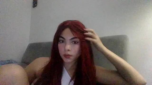 Snapshot of Kiri_Cutee chatting on 31, 12, 2024 Kiri Cutee online show from 31, 12, 2024