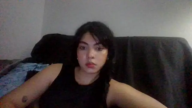 Snapshot of Kiri_Cutee chatting on 11, 1, 2025 Kiri Cutee online show from 11, 1, 2025