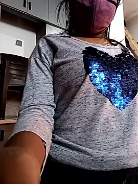 Snapshot of Ananya_34 chatting on 6, 3, 2025 Ananya 34 online show from 6, 3, 2025