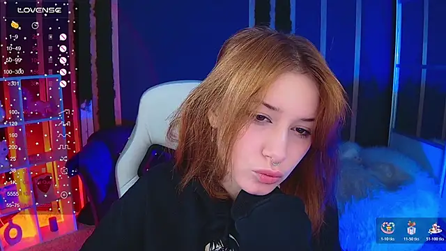 Snapshot of Eridabytrend chatting on 4, 11, 2025 Eridabytrend online show from 4, 11, 2025