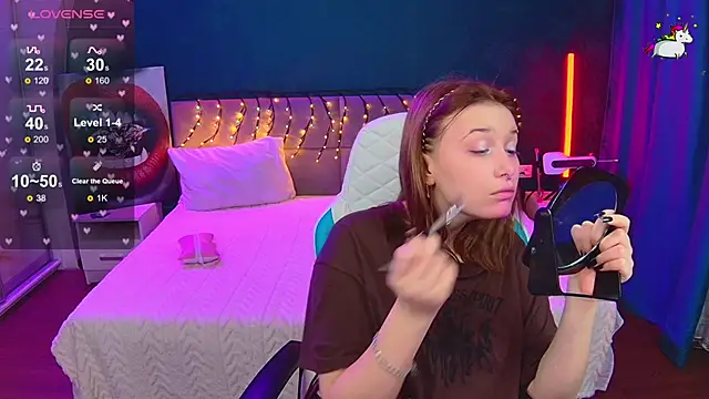 Snapshot of Eridabytrend chatting on 3, 12, 2025 Eridabytrend online show from 3, 12, 2025